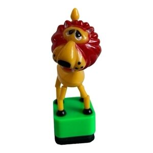 Vintage Lion Plastic Push Thumb Puppet Toy Collectible 4" Retro Animal Toy